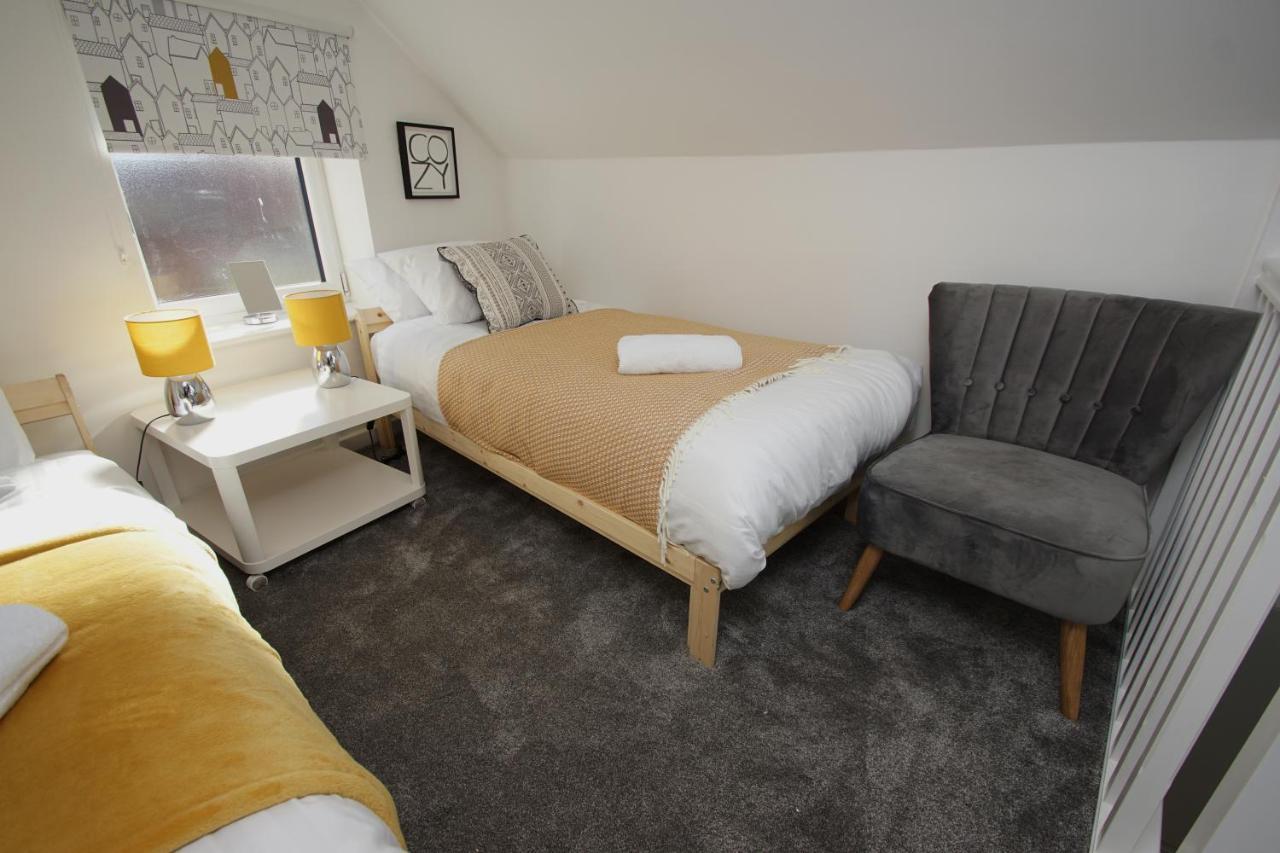 Loft Style For 4, 1 Broadhurst Court, Close To Town, Station & Hospital Apartment Stockport